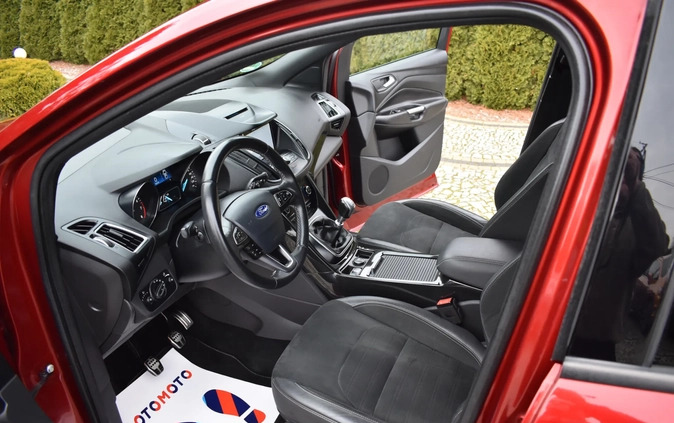 Ford Kuga cena 73500 przebieg: 125321, rok produkcji 2018 z Barcin małe 781